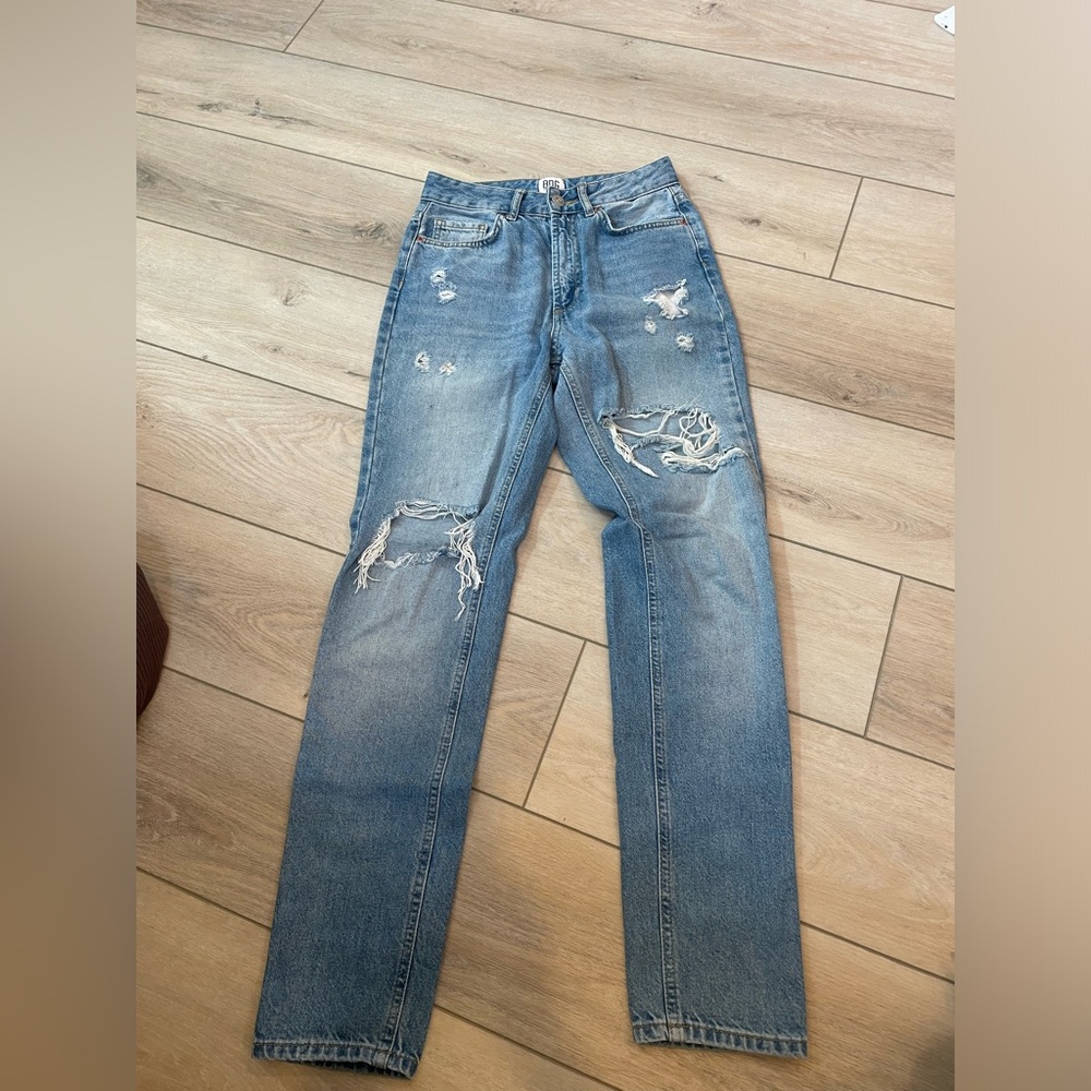 Urban outfitters blue jeans, high-rise with rips. only worn a few times!